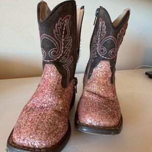 Pink sparkling Roper boots size 6 toddler. Good condition.